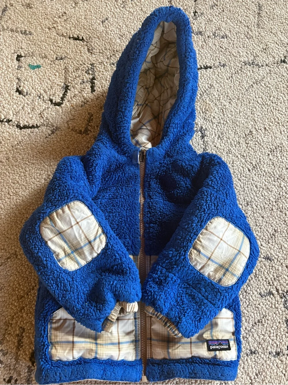 Patagonia Kids Plaid Puffer reversible Jacket with Blue Fleece Hood 2t